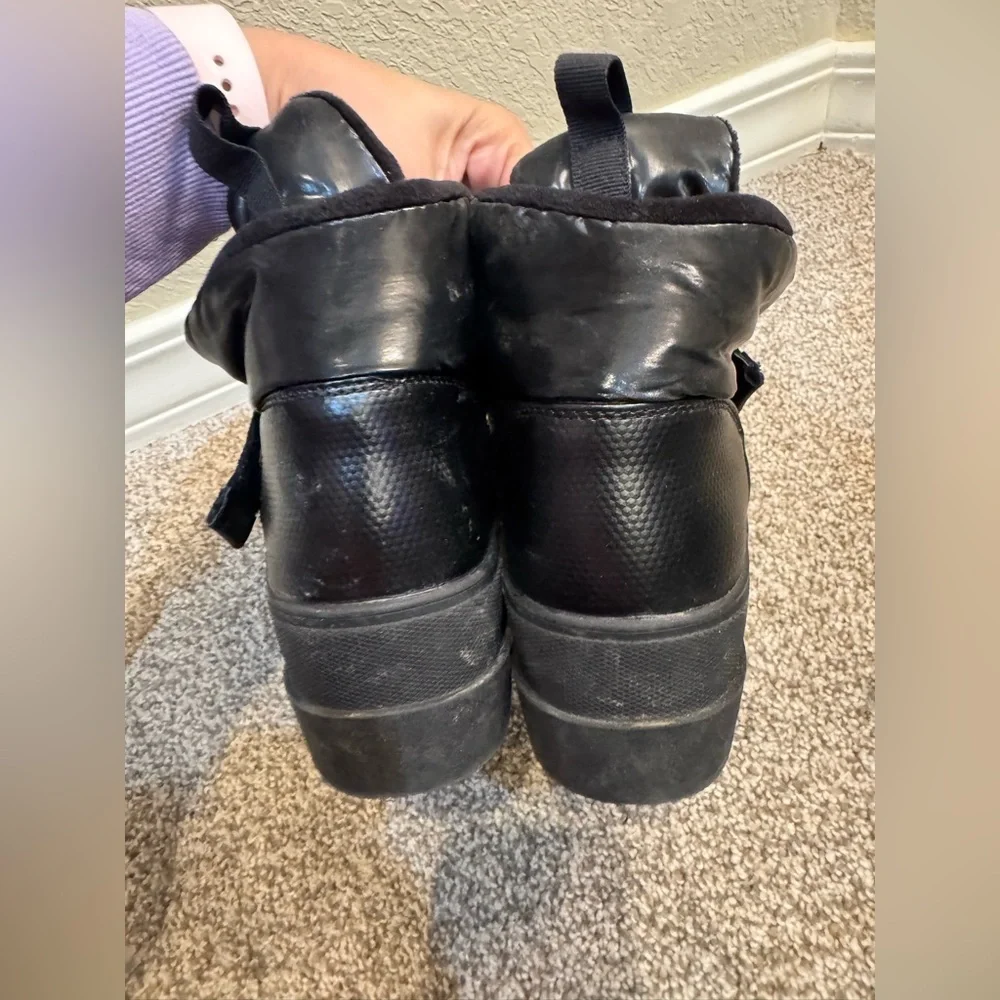 Juicy Couture‎ Women's Ladies Veronica Logo Puffer Platform Boots Black Size 8
